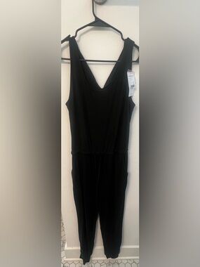 Sleeveless Black Jumpsuit with V-Neck